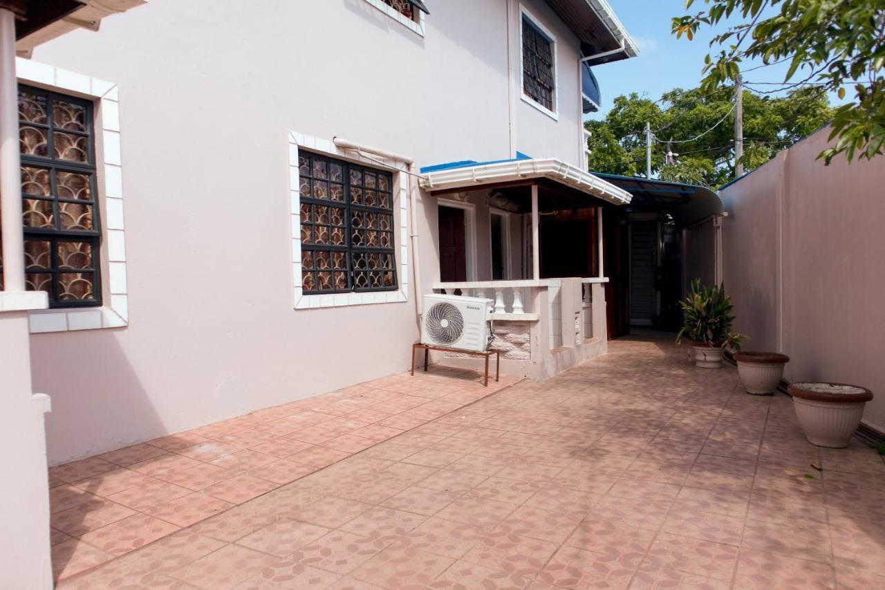 Secret Villa 乔治敦 外观 照片